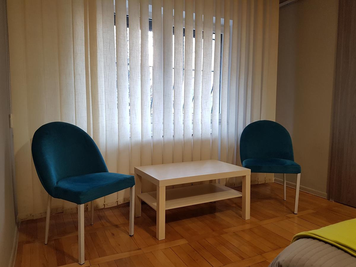 Woodstone Apartment Ploieşti Dış mekan fotoğraf